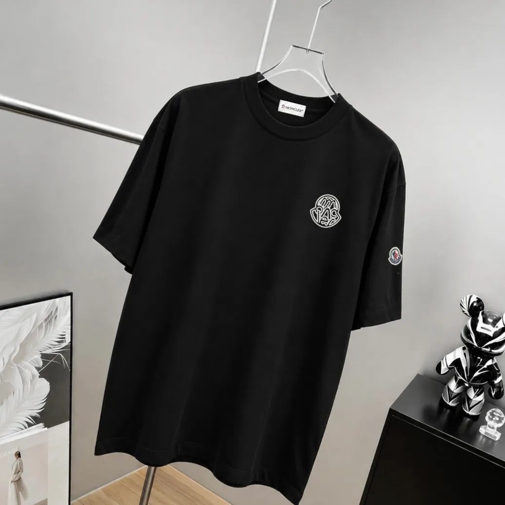 moncle～ logo 《 》7a tee ， Same Style ， : Black White Coffee Brown Size：S（90-130 ） M（125-150 ） L（135-165 ） XL（160-190 ） XXL（185-220 ）